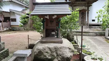11:19